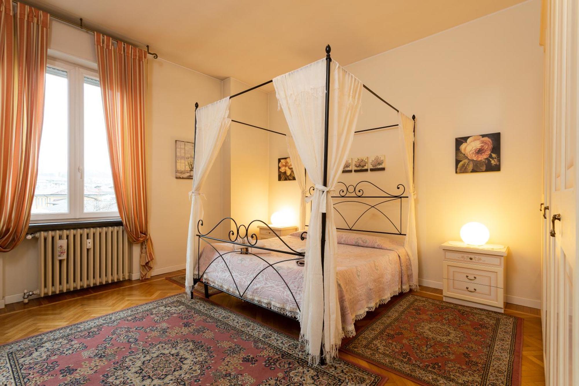La Castellana Apartment แบร์กาโม ภายนอก รูปภาพ