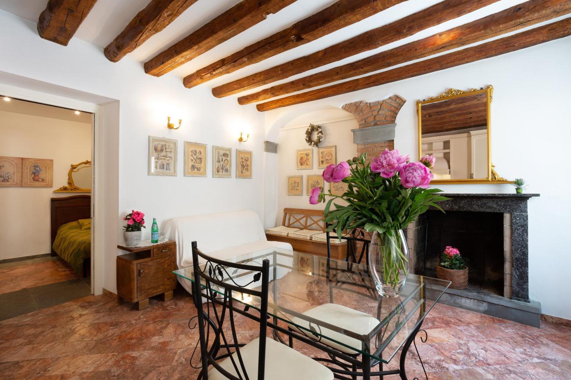La Castellana Apartment แบร์กาโม ภายนอก รูปภาพ